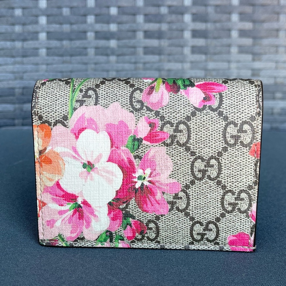 AUTHENTIC GUCCI GG Supreme Floral Blooms Canvas Print Bifold Wallet